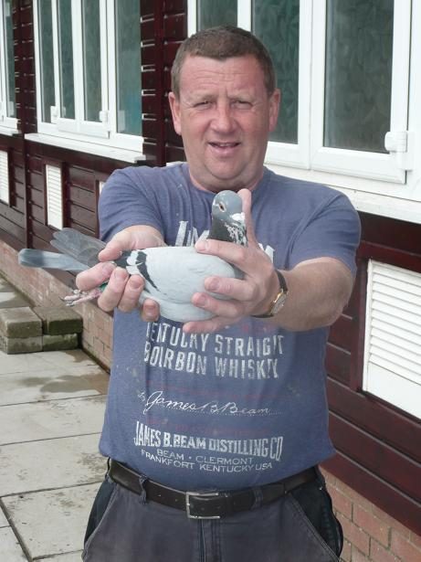 Darren Smith Chats to John Gosling