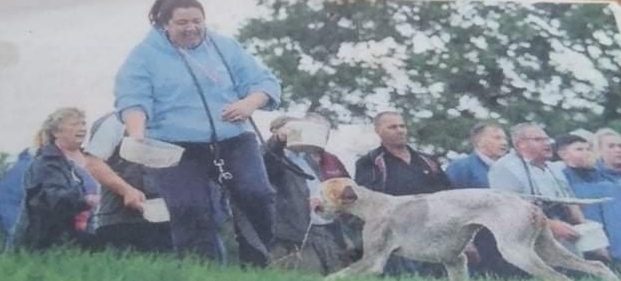 Liz Kenny well prepared at the finish line presenting her dog with a much deserved bowl of water