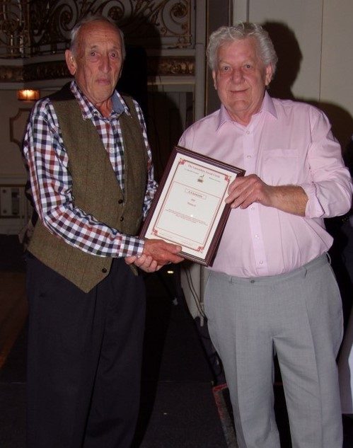 Eric Entwistle with his Diploma from Frank Bristow 23 11 21