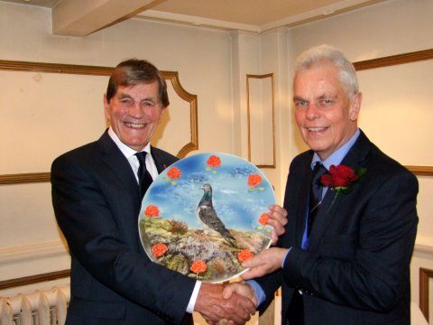 John Dearden and Chris Knowles with the Reliance Plate 24 07 23z