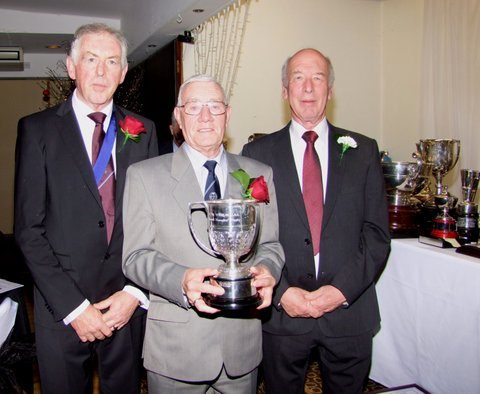 Maurice Jackson with his Trophy 23 11 23z