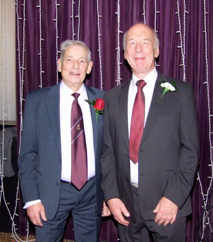 Secretary Brian Dearn with Ian Taylor 23 11 23z