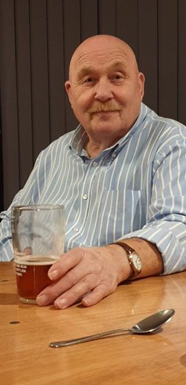 RAY LEES C.G.H.S. WINNER 26 08 24g
