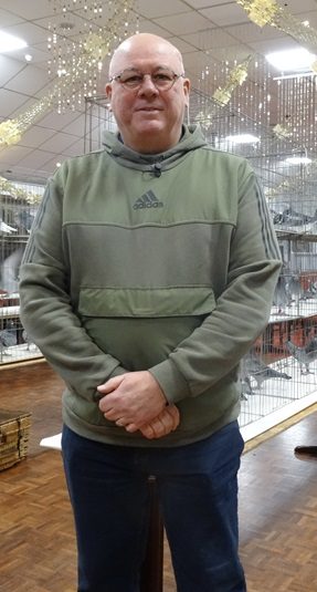 Mark Williamson. 16 12 24d