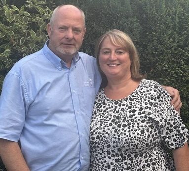 DARREN AND VICKY JOHNSON 29 09 23 2 14 07 25b