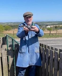 Barclay McCrindle with his wooler winner 11 08 25A