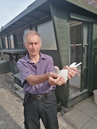 Phil Whetton of Stretton 15 08 25X