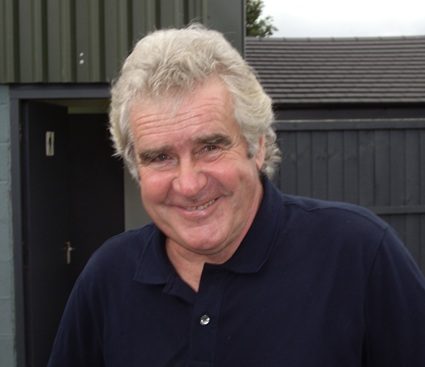 Tom Owen breeder of the winning pigeon in the exchange race and 2nd in the friendship race racer 26 09 25c