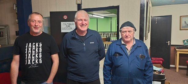 Alister McNaughton Winner of Carrick Centre from Dunmanway 08 10 25b