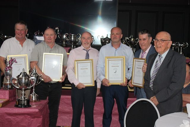 Bronze group 20 11 25