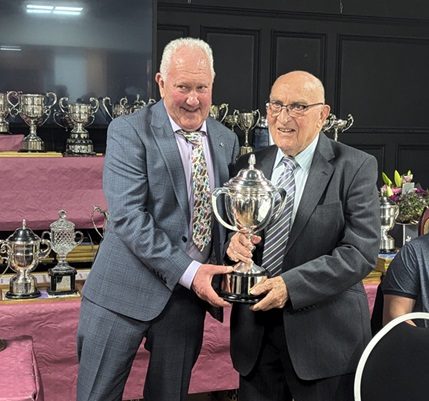 Arnold Thompson Winner of Plougastel OB National with Finally 05 03 26B